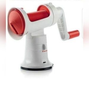 Tupperware Fusion Master Spiralizer with Master System Base included